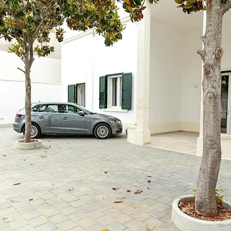 Casa Clementina Vista Mare Bed & Breakfast *